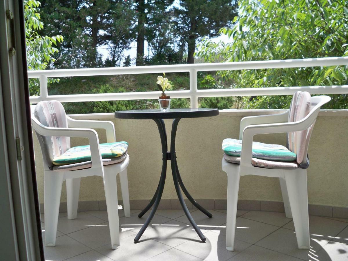 Apartmani Perkovic Baska Voda Bagian luar foto